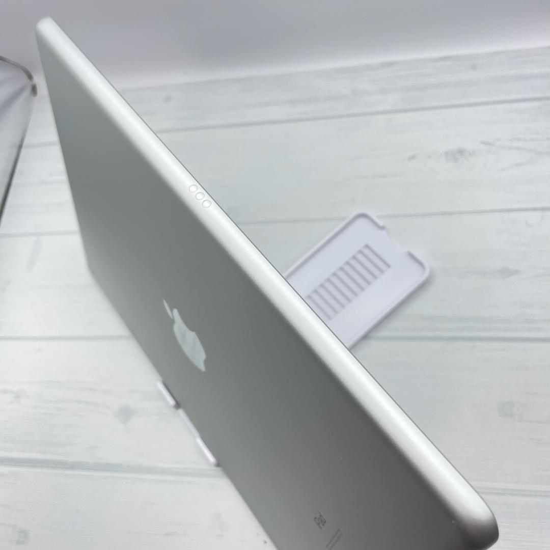 【美品】iPad 第9世代 キーボードケース＋ペンシルセット