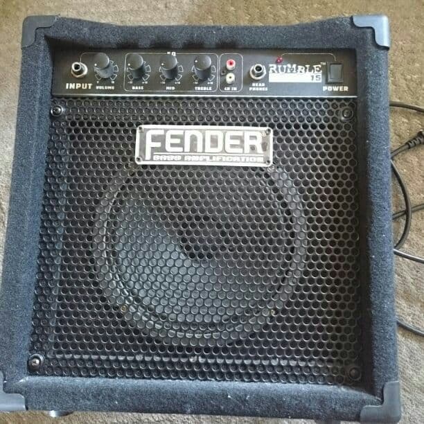FENDERスピーカー！早い者勝ち！