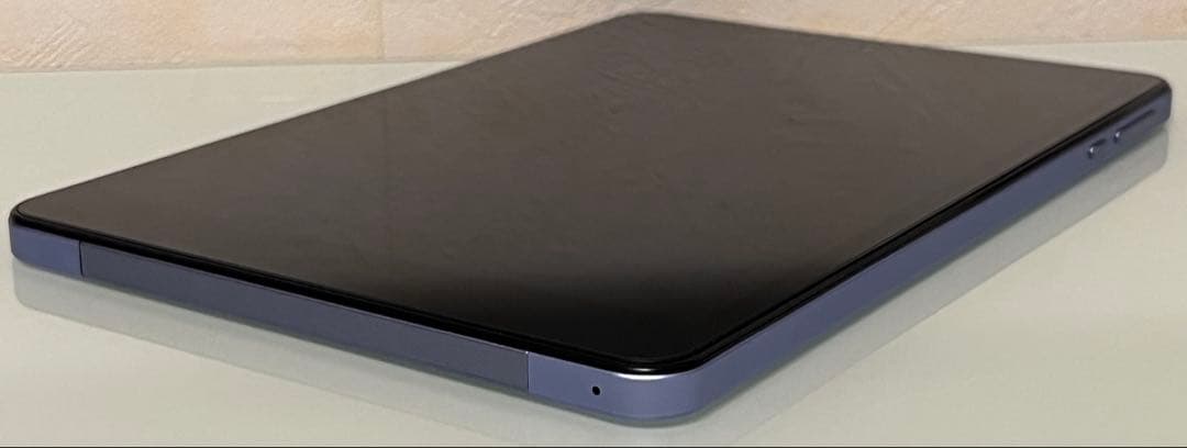 UAUU 8インチタブレット 本体 充電器付き