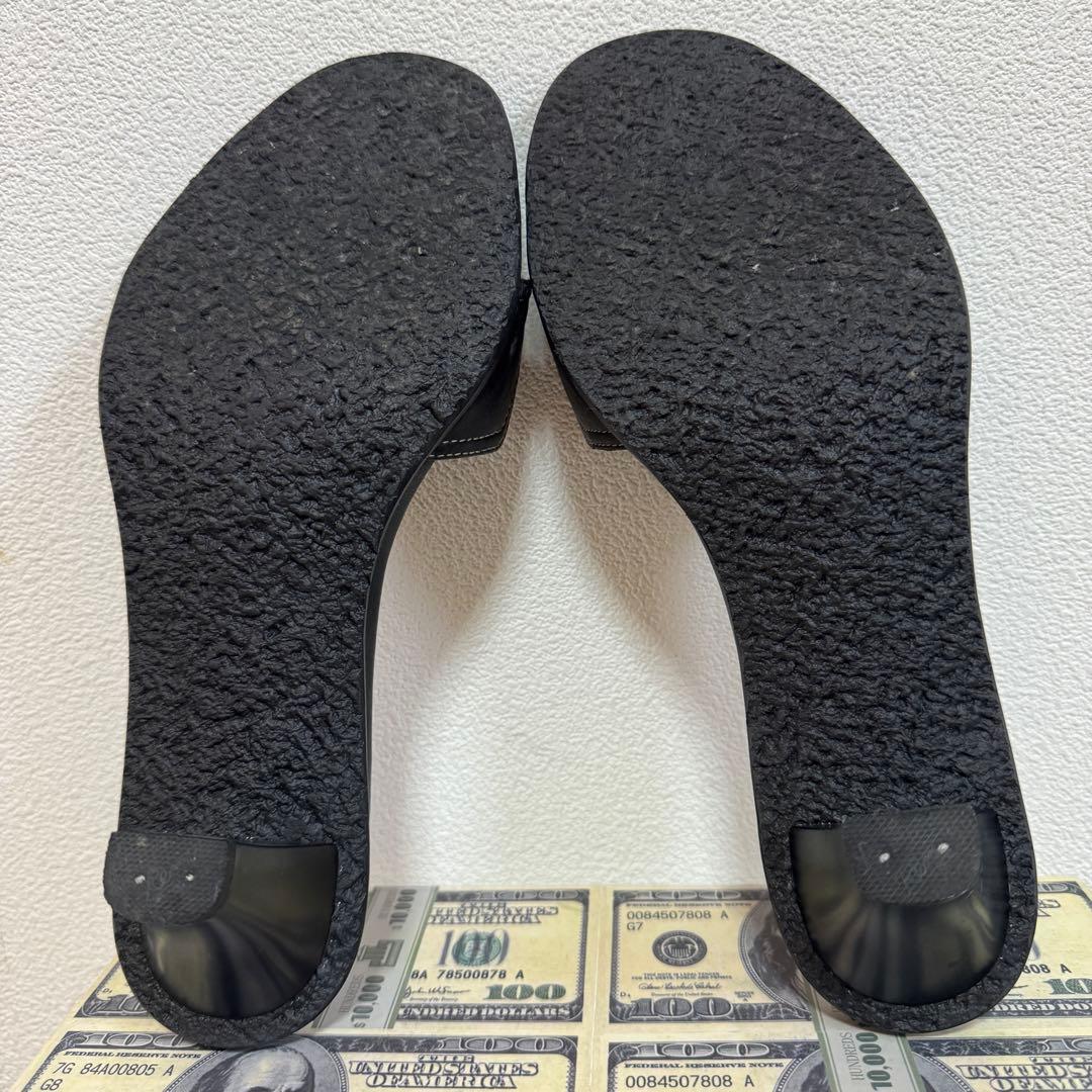 プラダ　PRADA 三角プレート　ミュール　スリッパ