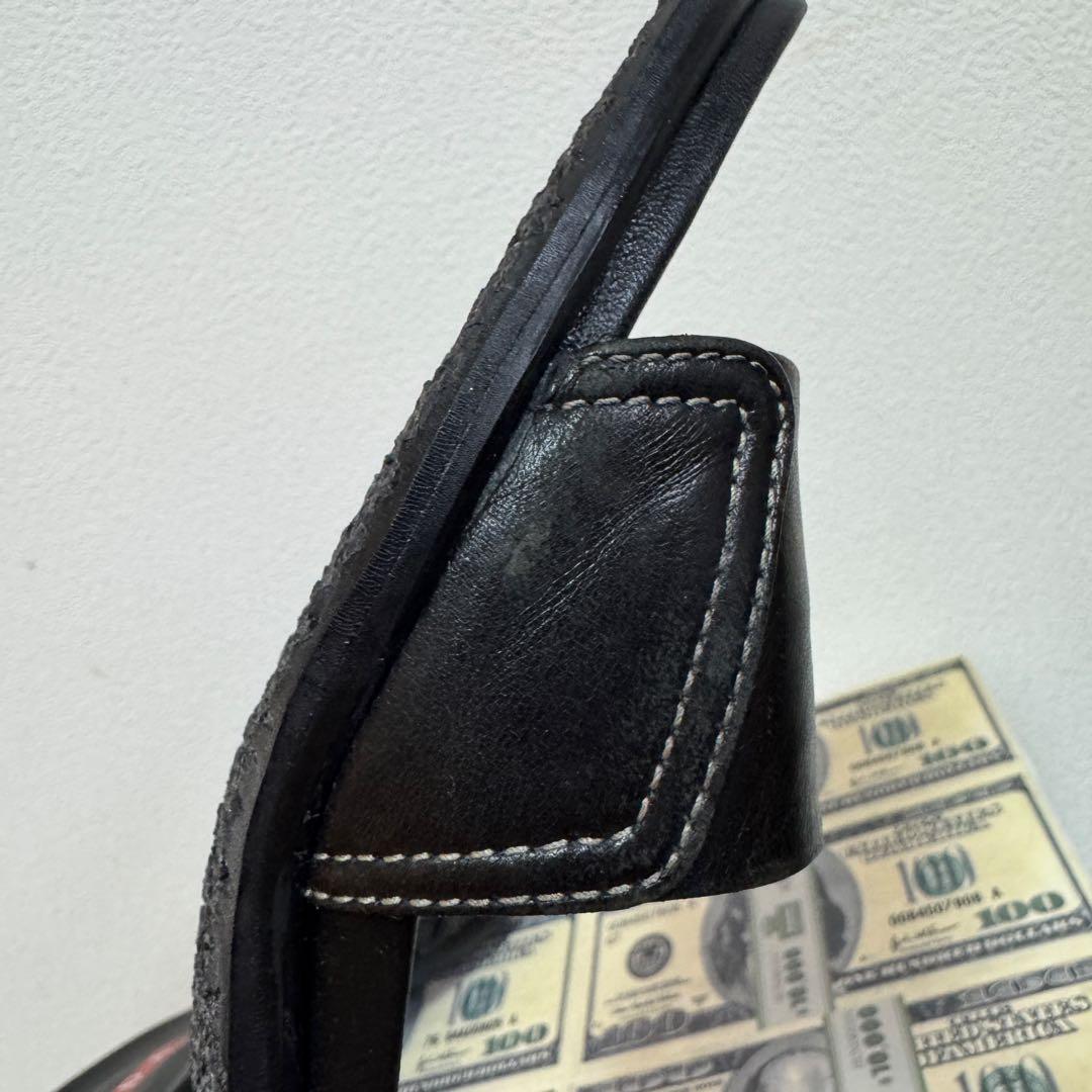 プラダ　PRADA 三角プレート　ミュール　スリッパ