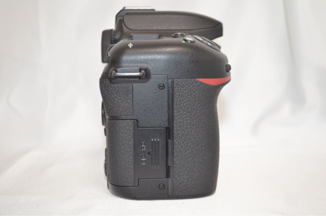 滅多にないシャッター数2000回以下 Nikon D7500☆Wi-Fi搭載