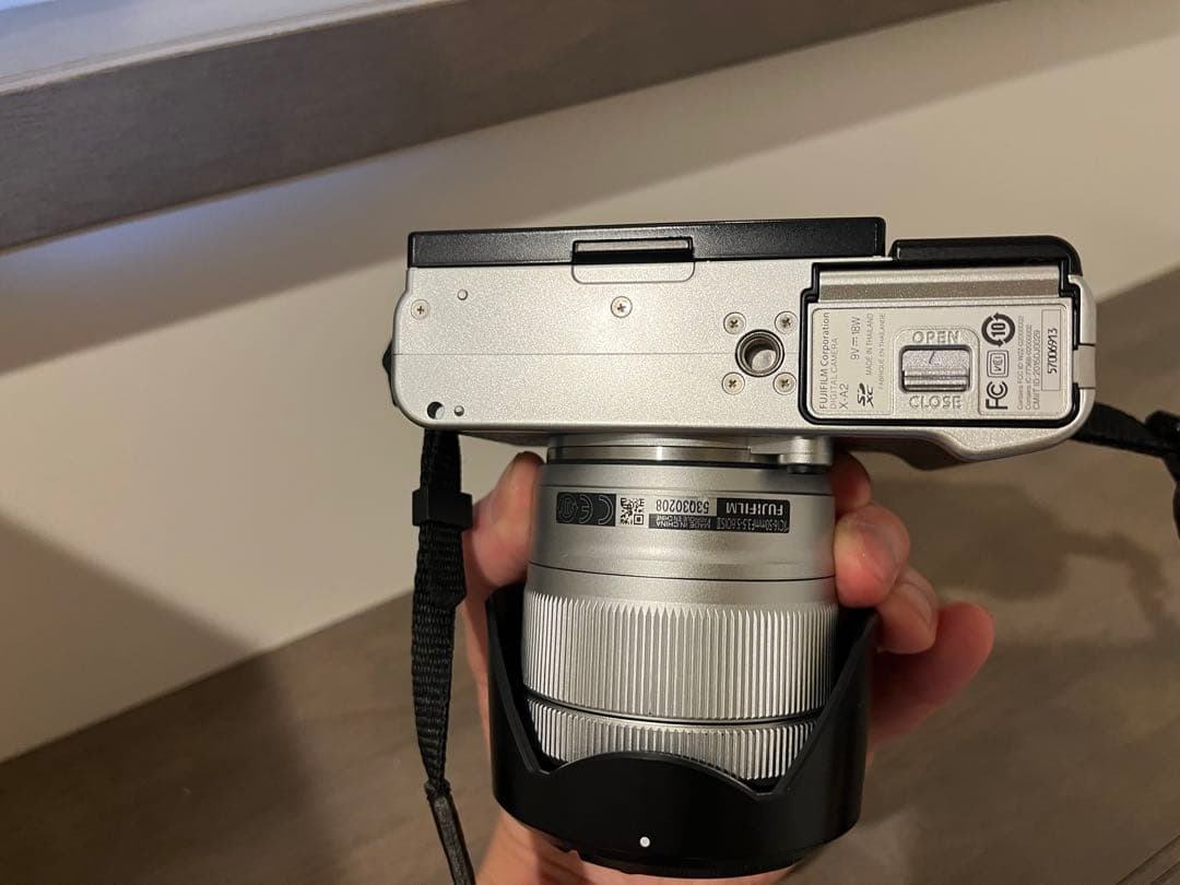 富士フイルム FUJIFILM X-A2 ミラーレス一眼