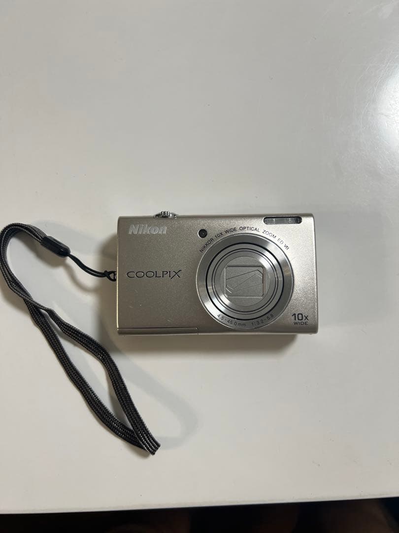 Nikon オールドデジカメCOOLPIX S6200