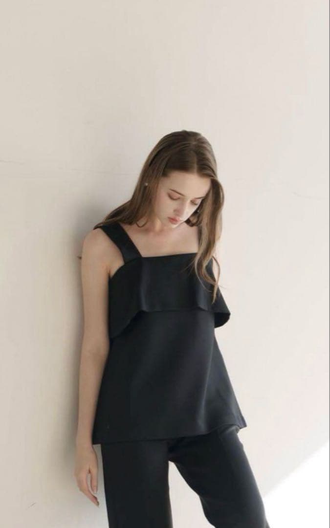 carla カーラ　ビラクビスチェトップス ブラック