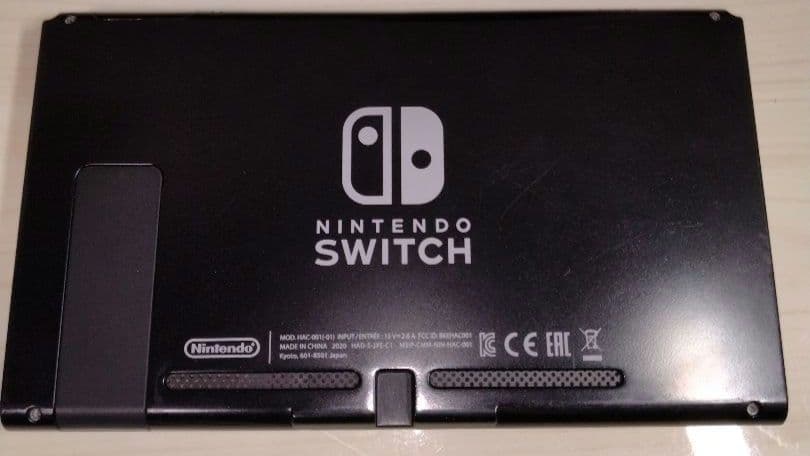 進*一様 Nintendo Switch 本体のみ(2020年製)