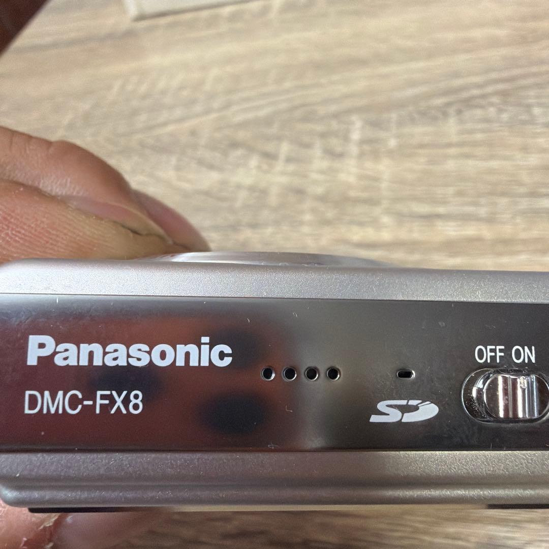 LUMIX DMC-FX8 コンパクトデジタルカメラ