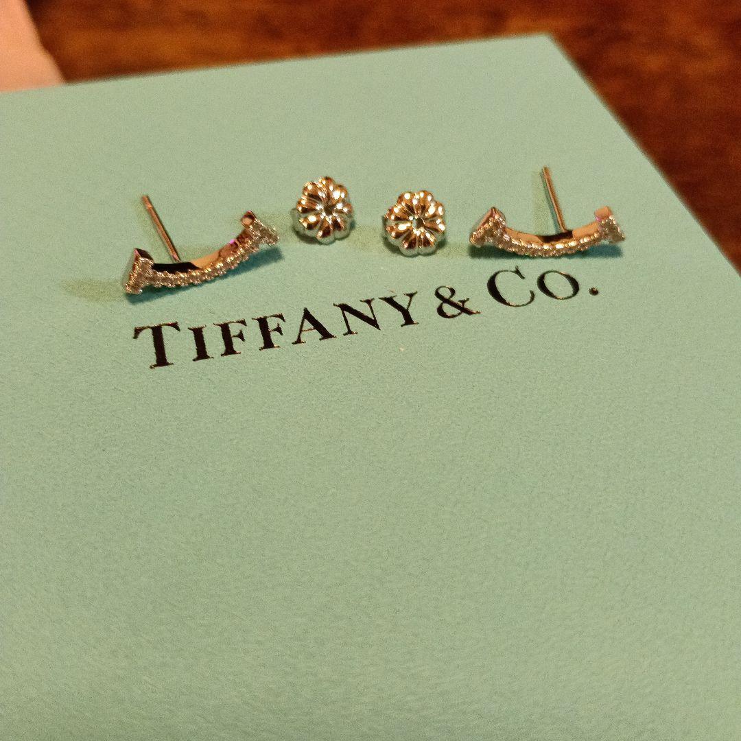 Tiffany&Co. Tスマイル ピアス