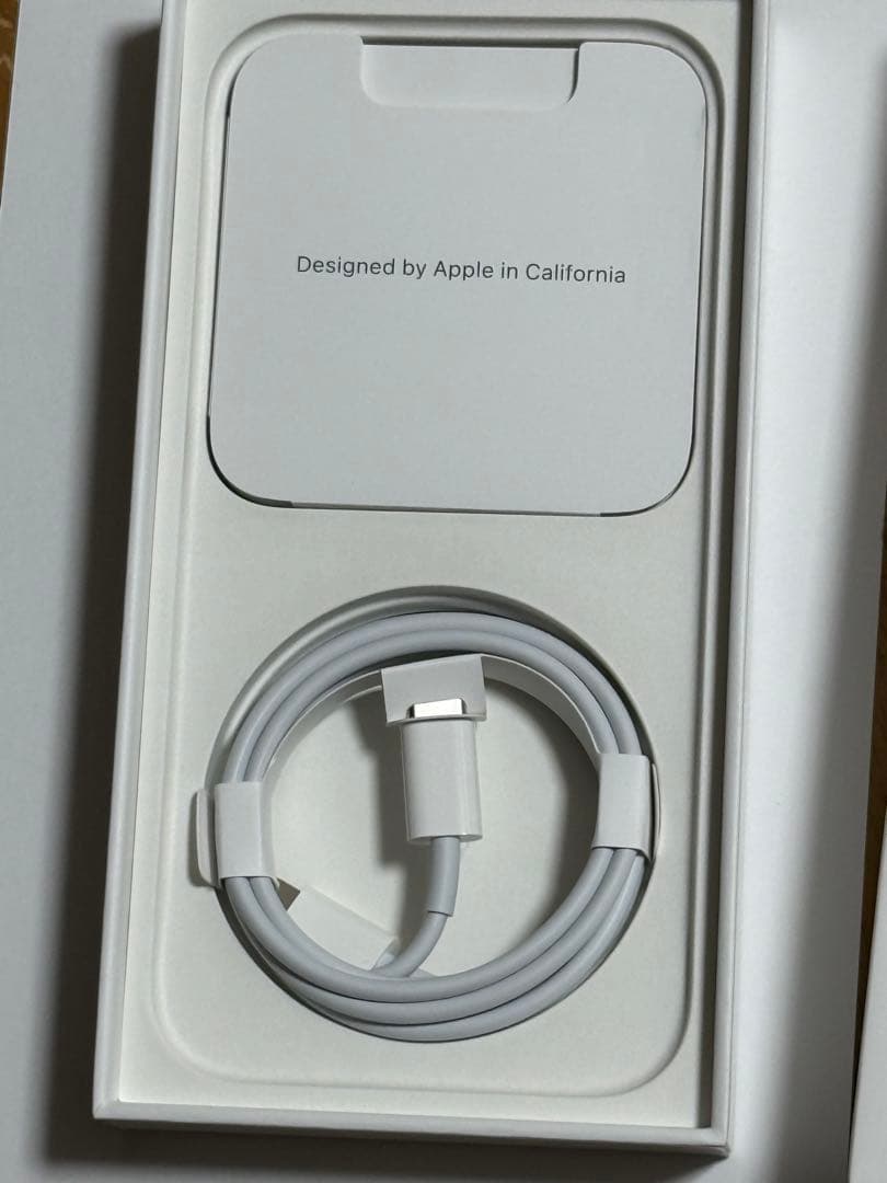 美品 バッテリー最大容量100 iPhone14Pro 本体 256G