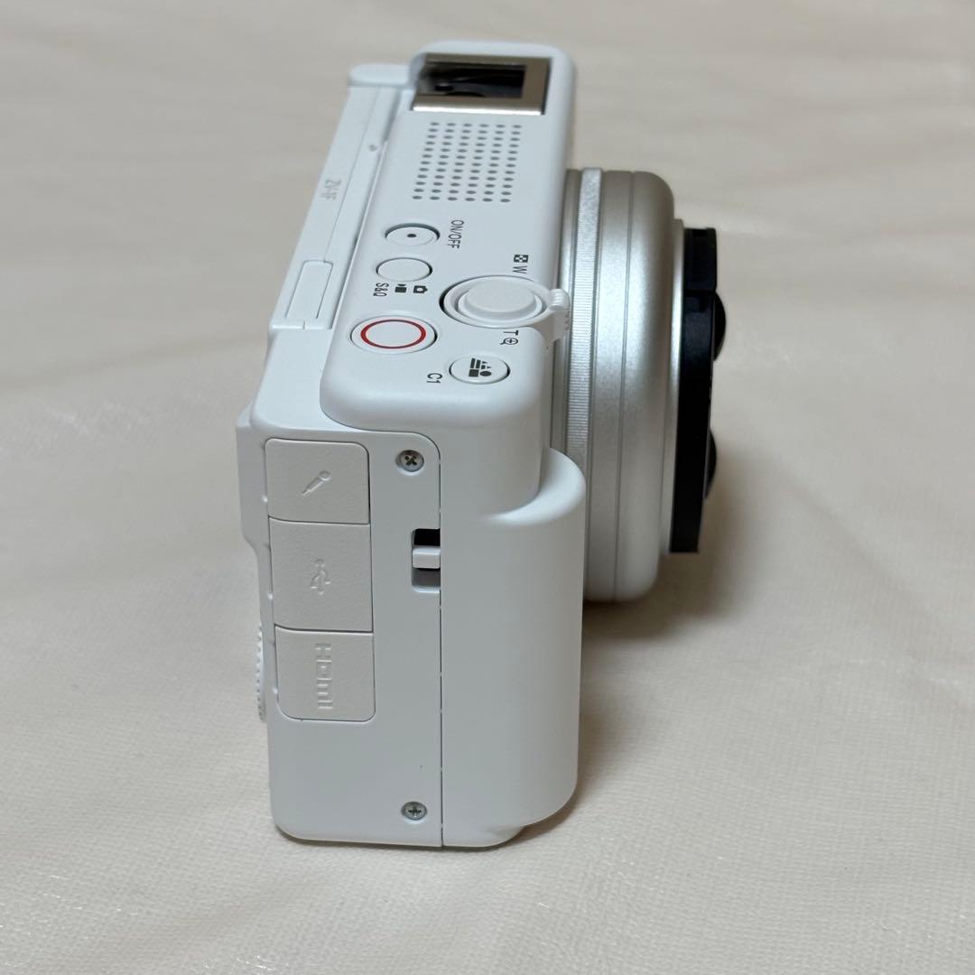 【ほぼ未使用美品】SONY VLOGCAM ZV-1F ホワイト