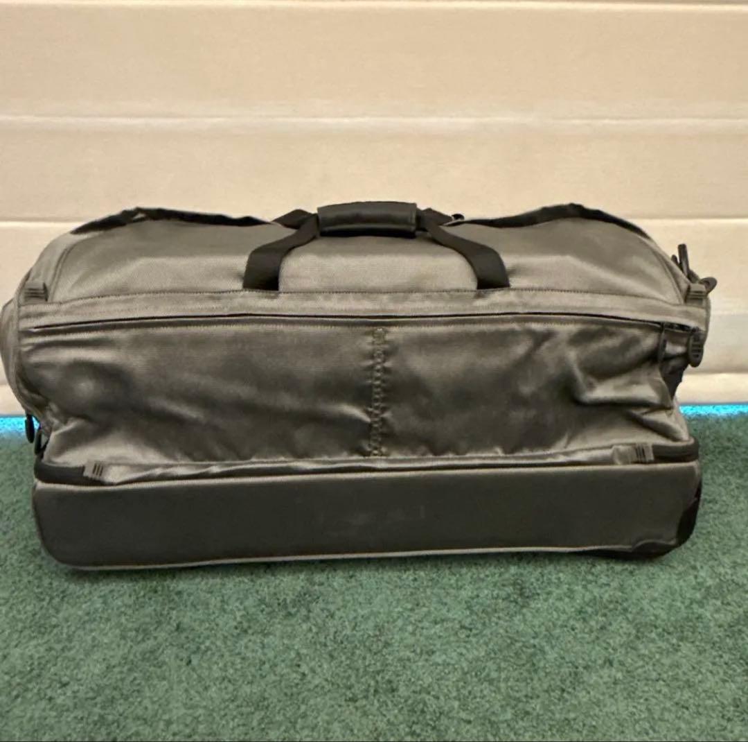 トゥミ TUMI製2輪キャリーケース大