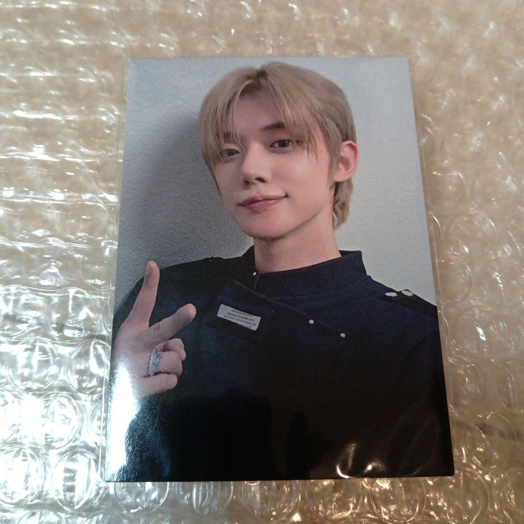 TXT ACT TOMORROW メモリアルスリーブファイル トレカ　ヨンジュン