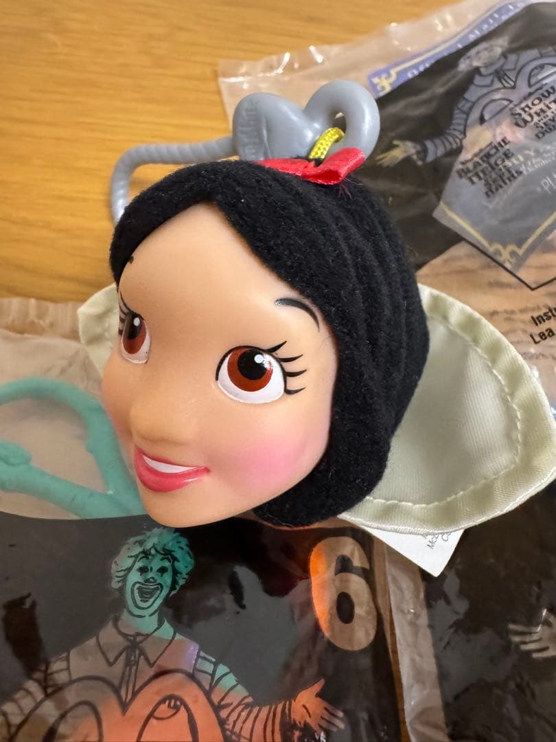 アメリカ マクドナルド ミールトイ 白雪姫 七人の小人 コンプリートセット