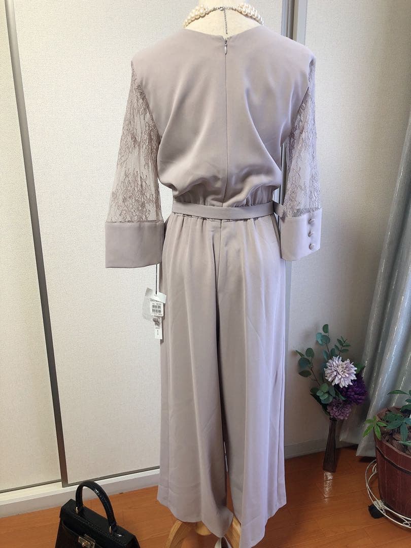 半額以下　新品未使用　キレイめサロペット