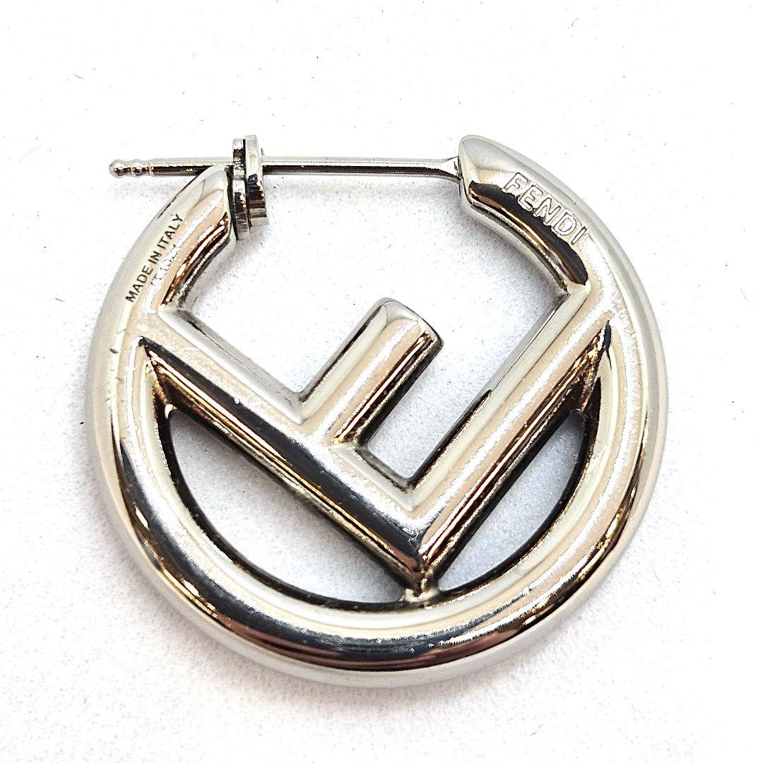 FENDI フェンディ エフイズ ピアス シルバーカラー