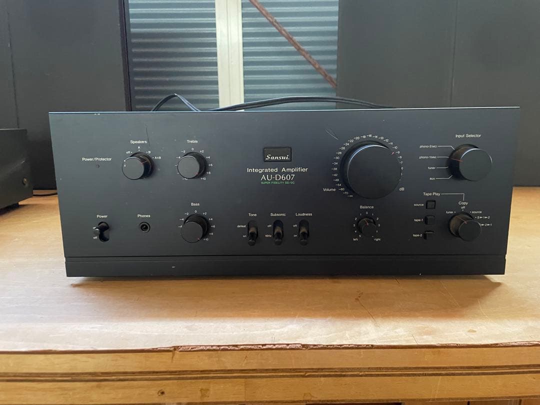 SANSUI サンスイ　AU-D607 プリメインアンプ　通電確認済み