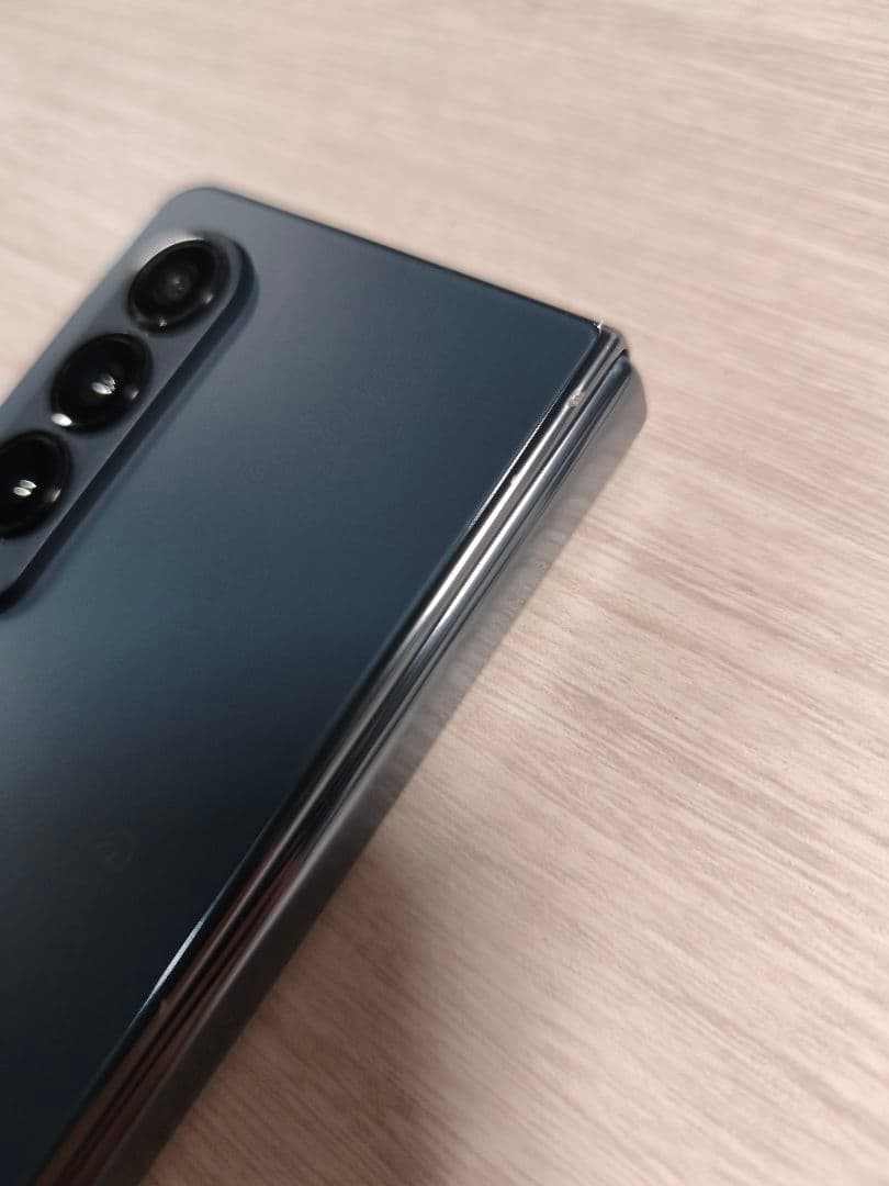 Galaxy Z Fold4 SCG16 国内版SIMフリー