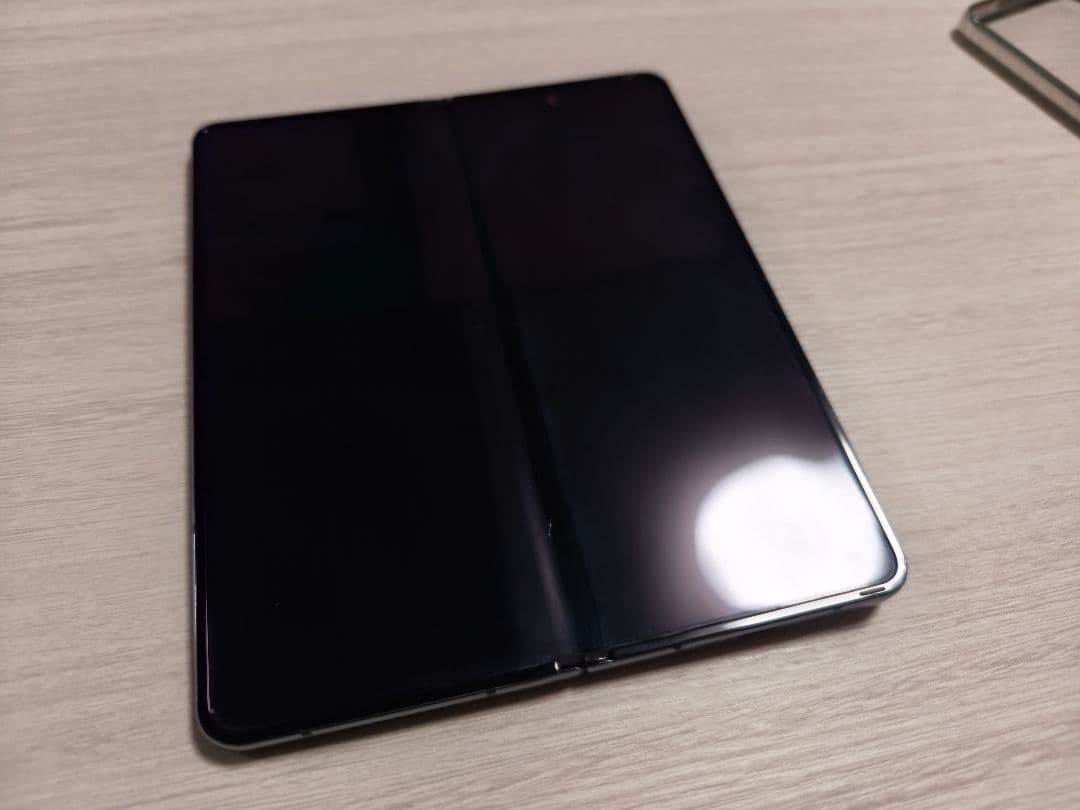 Galaxy Z Fold4 SCG16 国内版SIMフリー