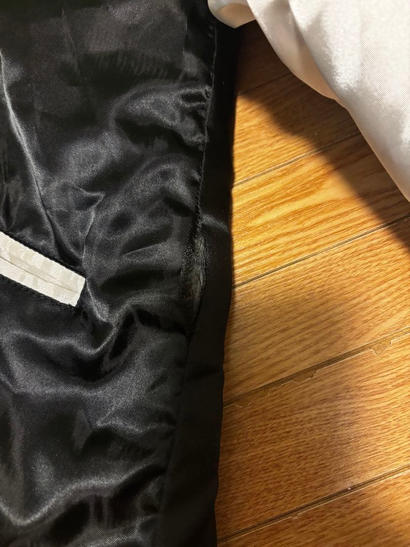 虎とドラゴン刺繍 スカジャン