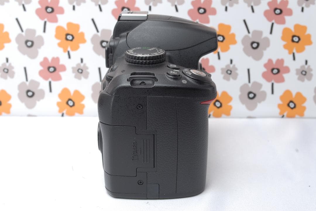 ❤Nikon D3000❤一眼レフカメラ❤卒業式の晴れ舞台に❤撮影基本セット❤