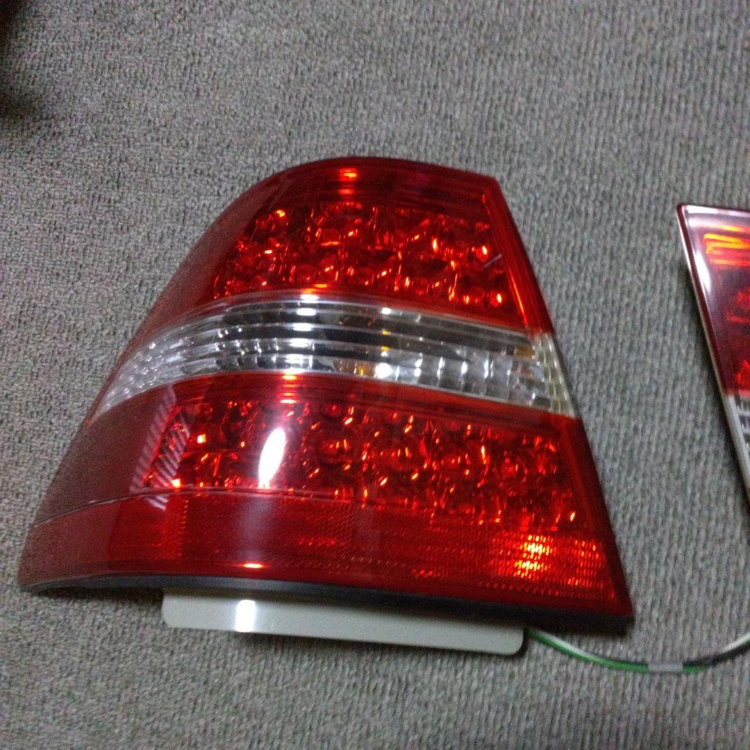 トヨタ・セルシオ３０前期繋ぐだけ。綺麗なLEDテールランプ 赤色 ハーネス付き