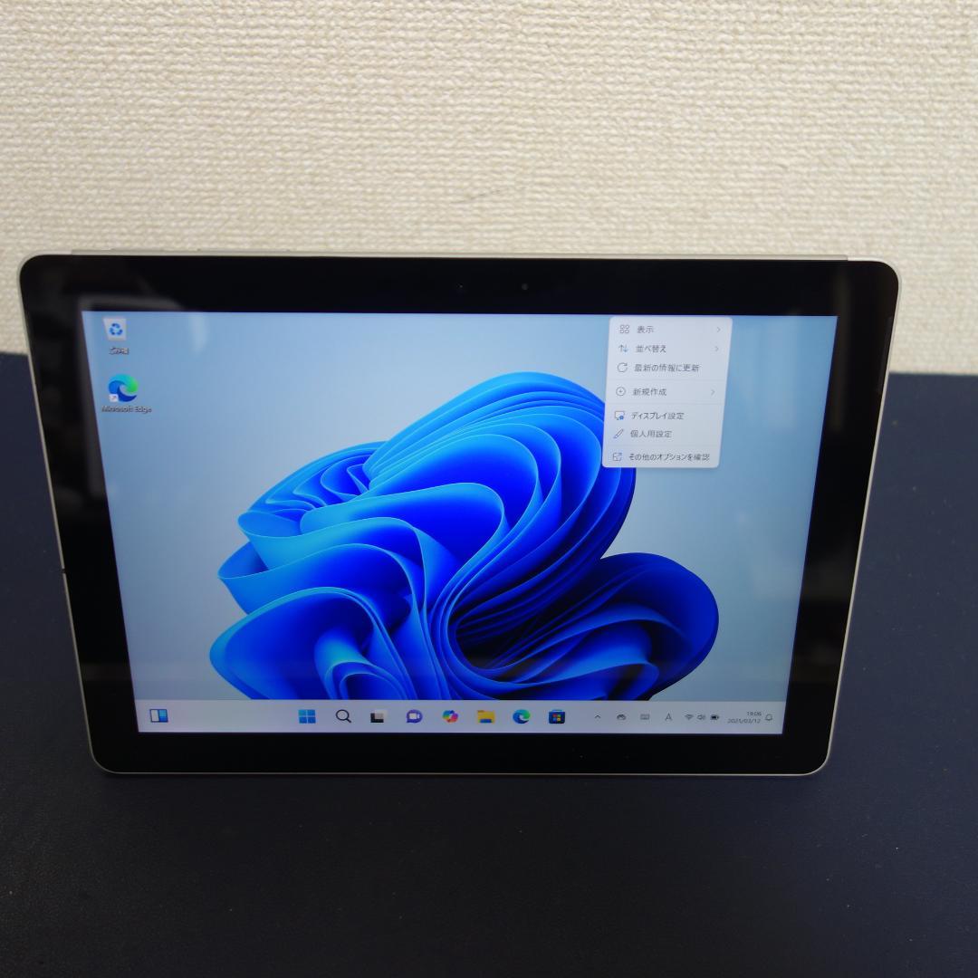 220）Surface Go 128GB Pentium 4415Y/8GB/