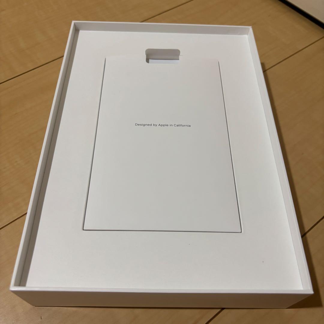 iPad 第8世代 32GB WiFiモデル シルバー