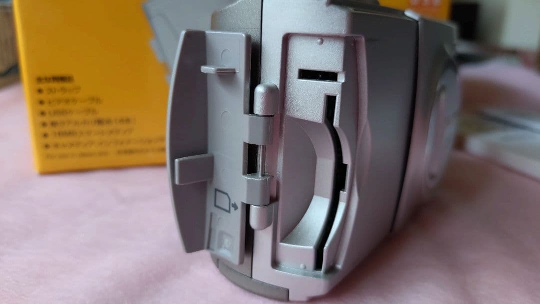 OLYMPUS ✿C-300 ZOOM ✿デジタルカメラCAMEDIA