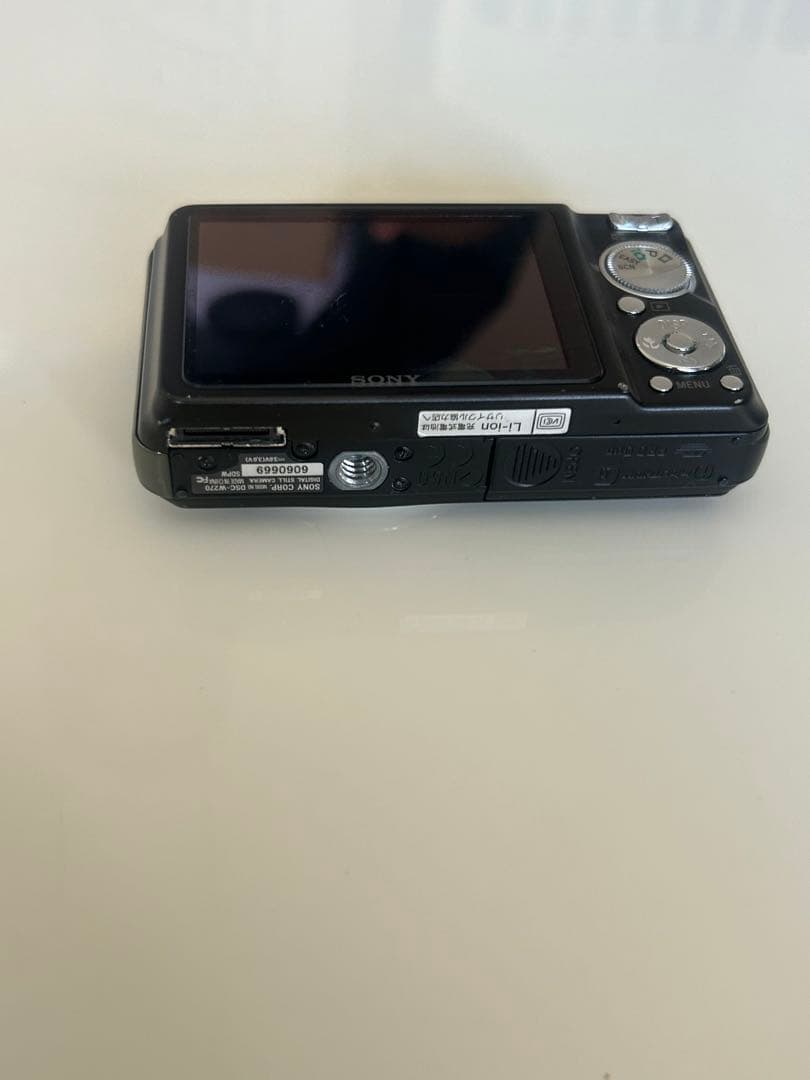 SONY Cyber-shot 12.1メガピクセル デジタルカメラ