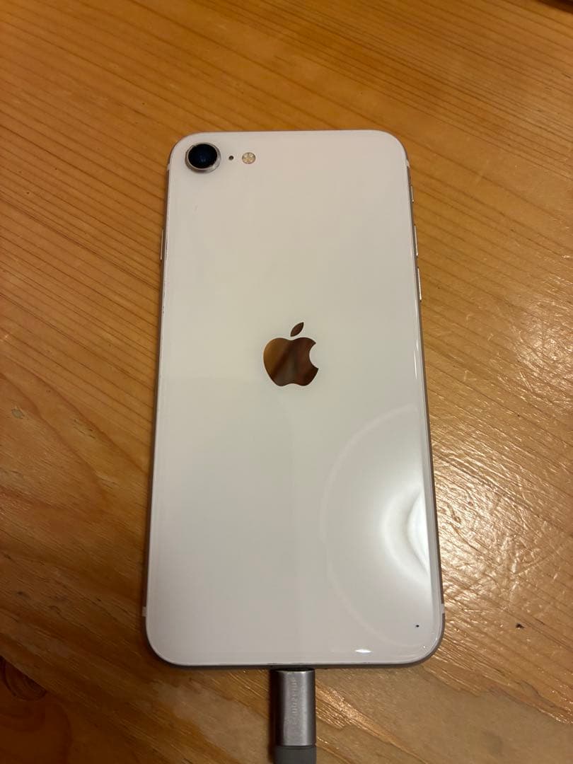 AppleiPhoneS第2世代ブラック128GB