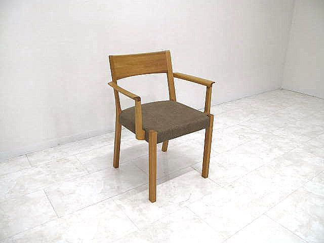 【展示品】ヒラシマ 「カラメッラ」アームチェア ダイニングチェア 約8.5万