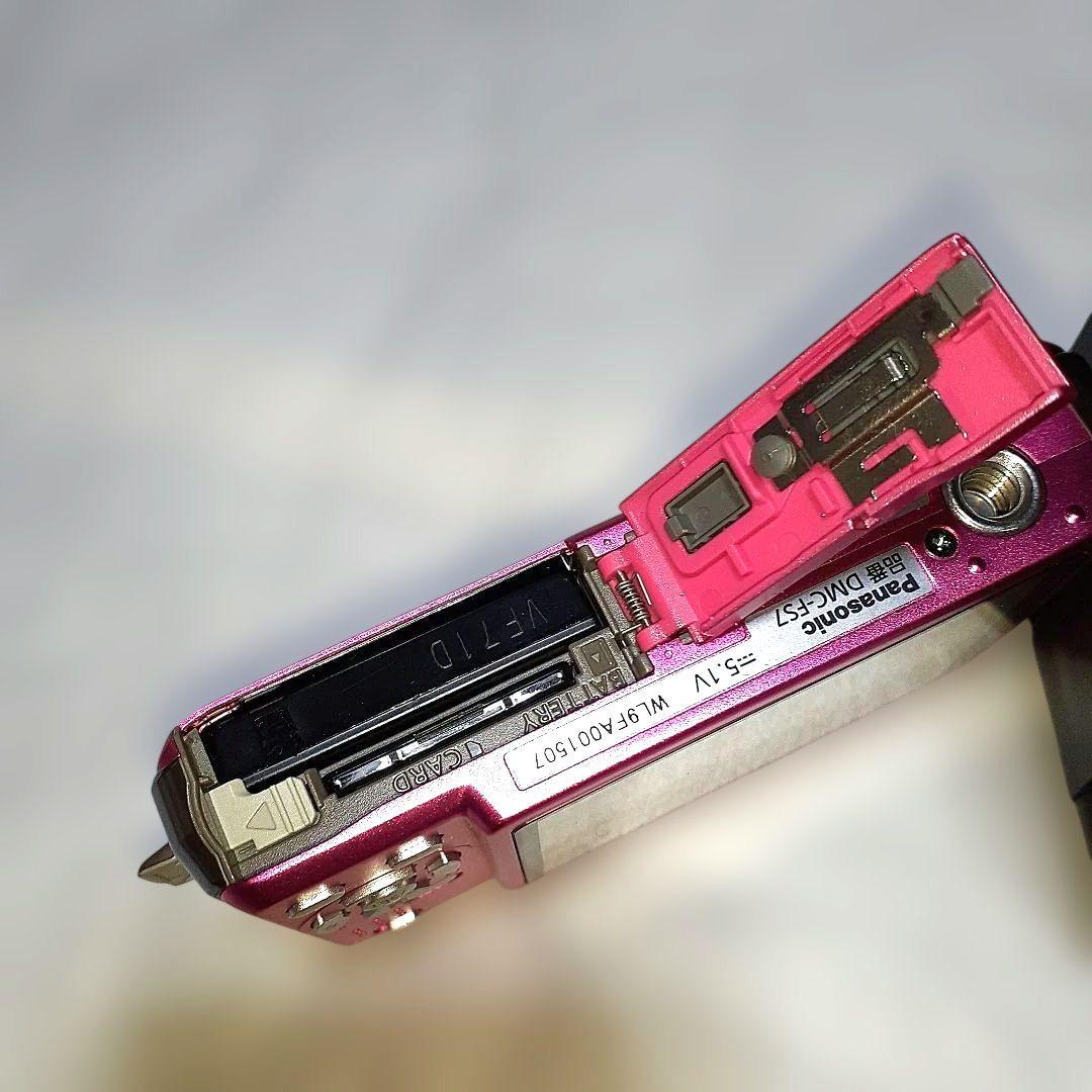 PanasoncLUMIX ピンクデジタルカメラ 10メガピクセル