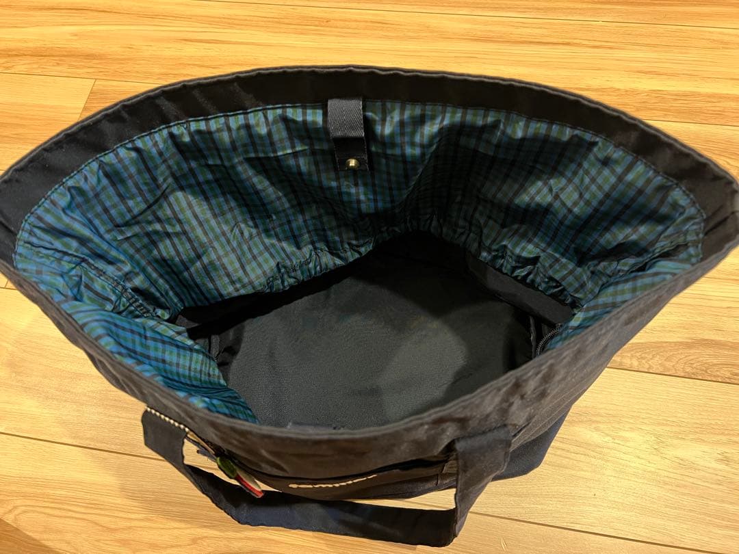 familiar マザーズバッグ 濃紺緑チェック　チャーム付き