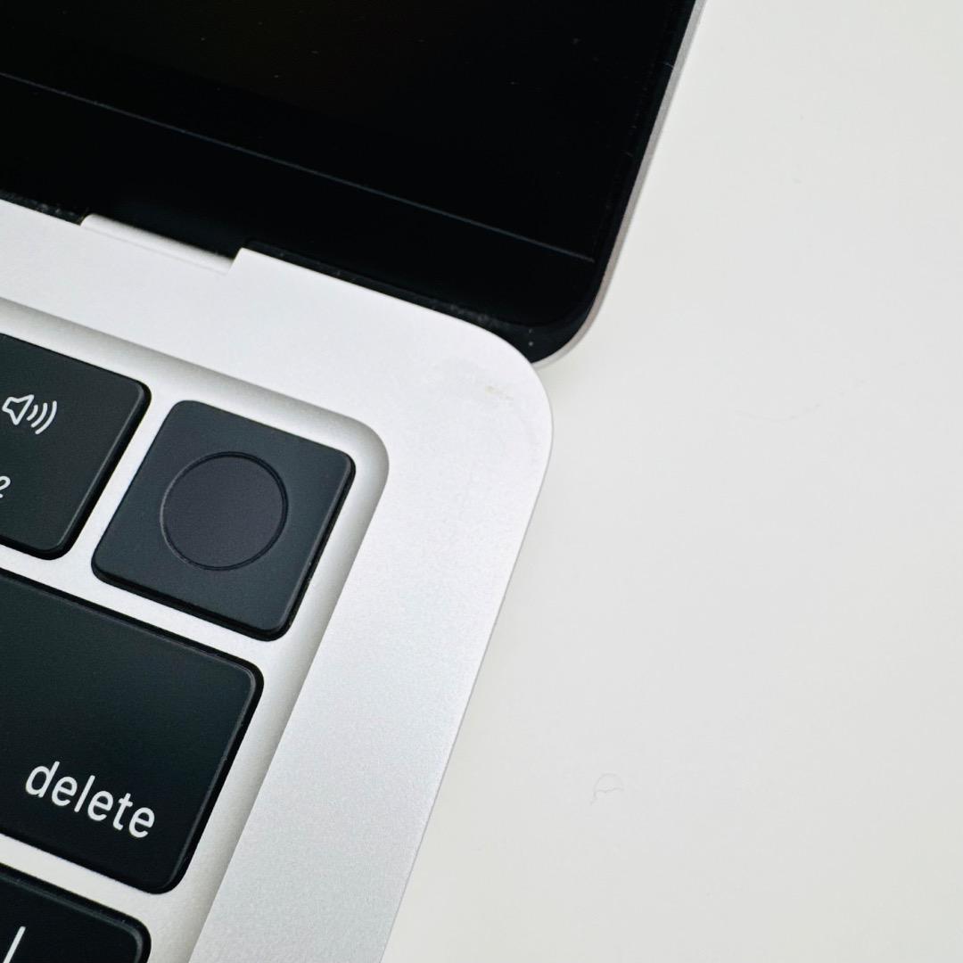 M2 MacBook Air 13インチ シルバー 1TB 16GB USキー