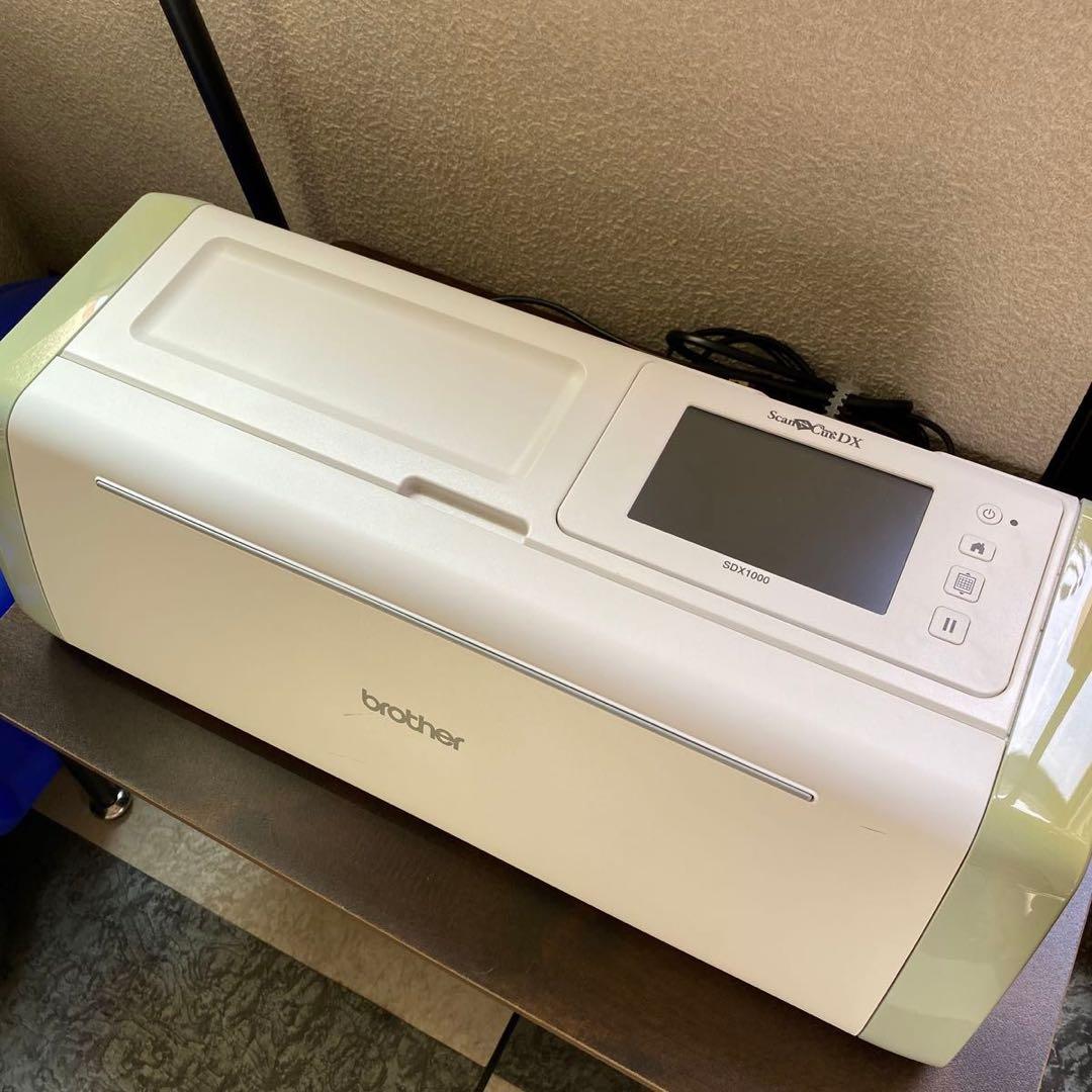 R*u様 ScanNCut DX SDX1000 エコメルカリ便で発送します