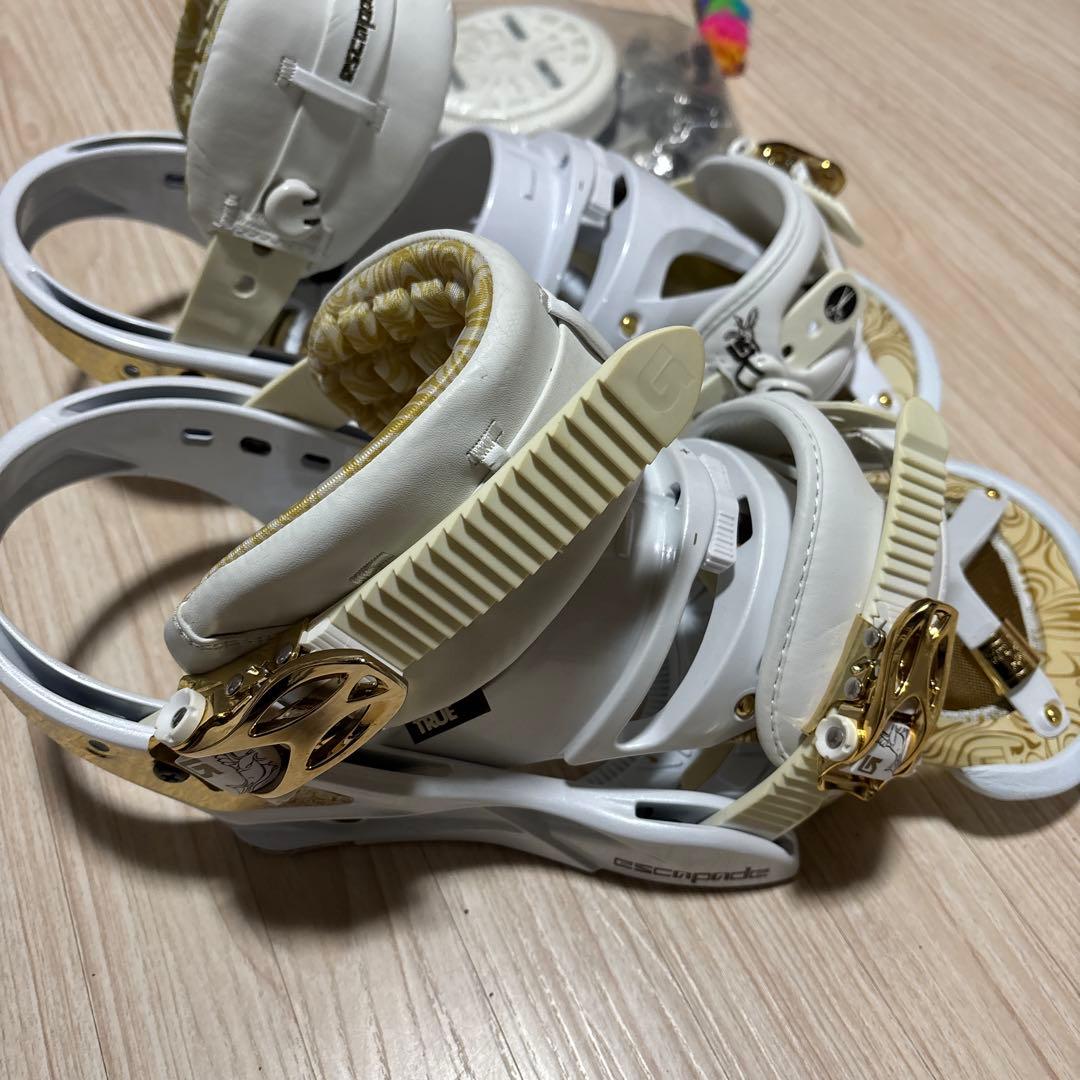 【BURTON】Escapade スノーボードビンディング ホワイト