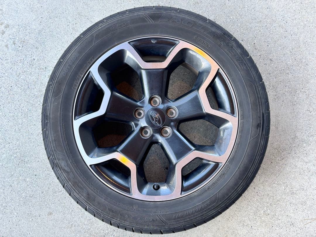 スバル・XV純正17インチ 225/55R17 4本セット