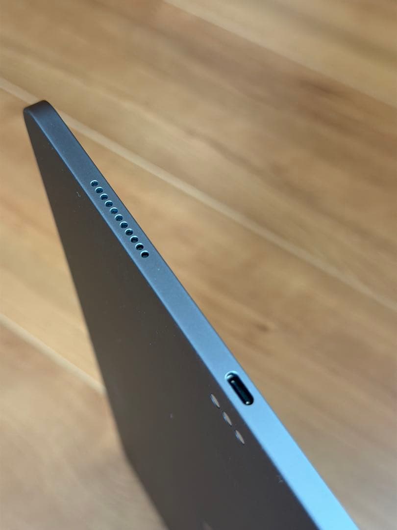 iPad Pro 12.9インチ (第5世代) 256GB スペースグレー