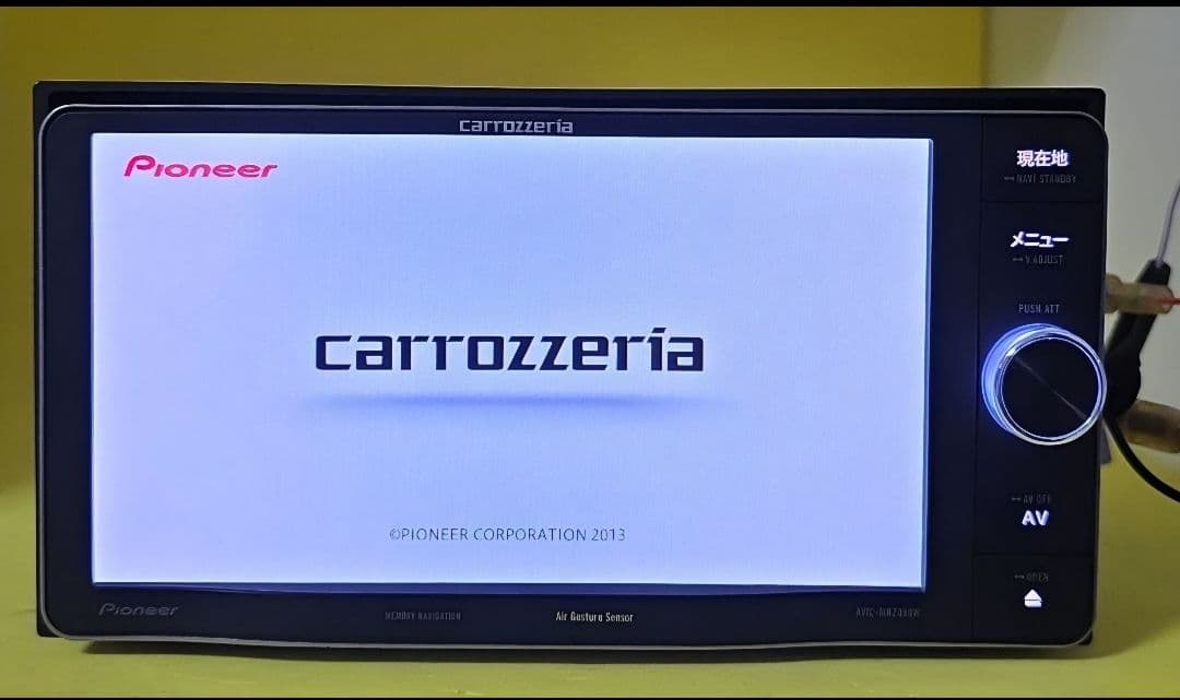 楽ナビ AVIC-MRZ099W 新品バックカメラ付き パーツ多数豪華フルセット