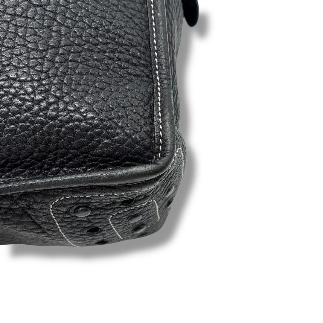 希少　トッズ　メッセンジャーバッグ　ショルダーバッグ　レザー　ブラック　A4