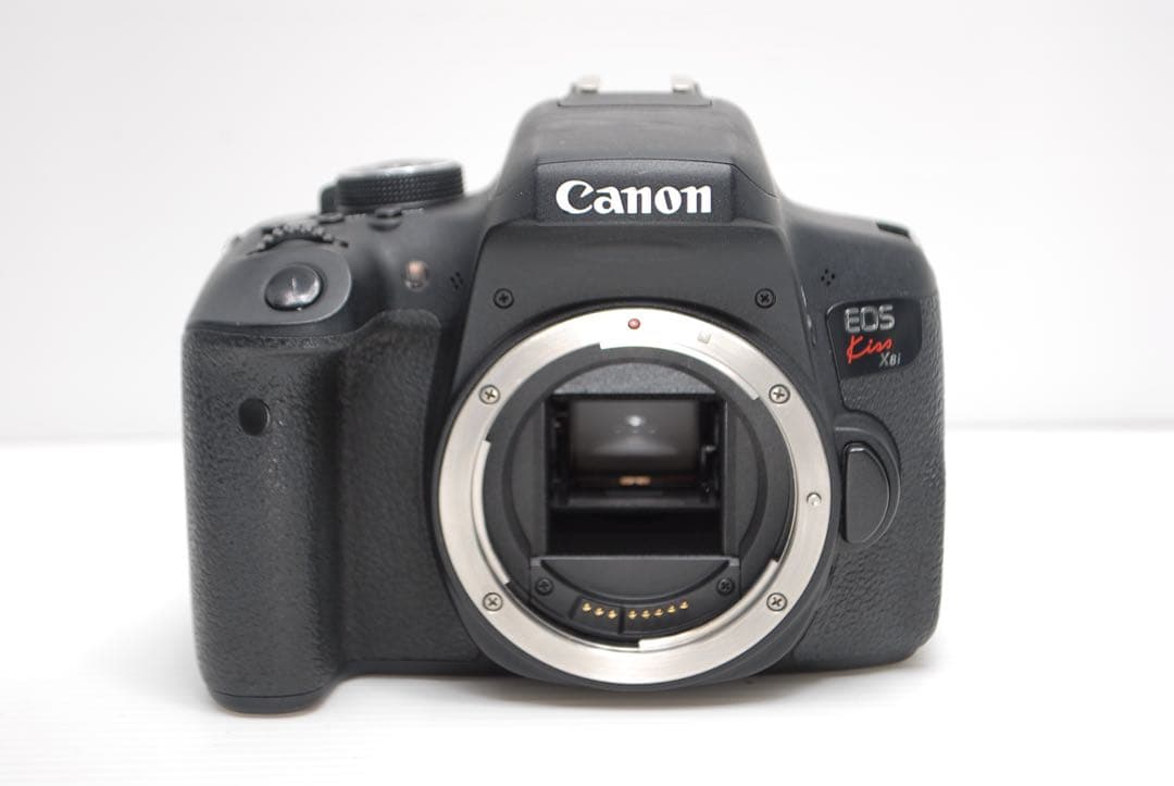 ✨Canon kiss X8i✨キャノン タッチ操作で扱いやすい 美品