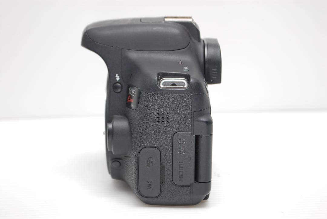 ✨Canon kiss X8i✨キャノン タッチ操作で扱いやすい 美品