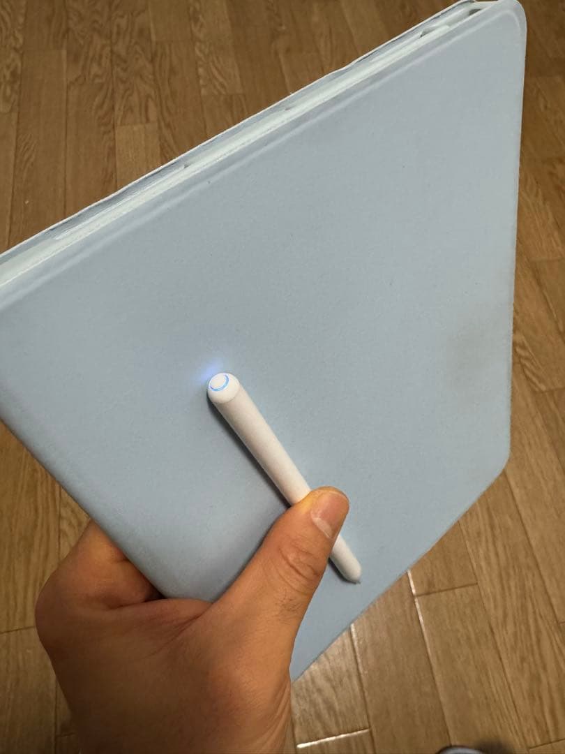ほぼ新品 iPad Air (第5世代) 256GB Blue Wi-Fi