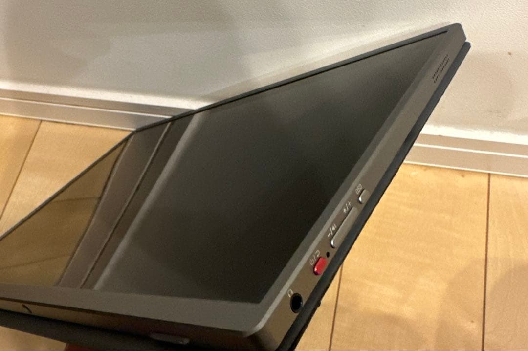 モバイルモニター 4k 13.4 インチ IGZOスクリーン