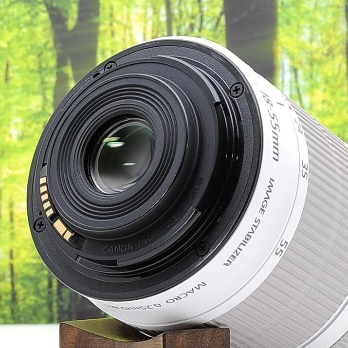 ショット数2045枚！スマホ転送セット☆Canon Kiss X7 ホワイト☆