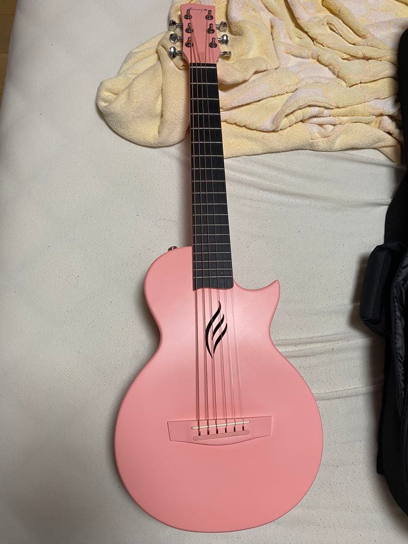 ギター Enya Nova Go Mini