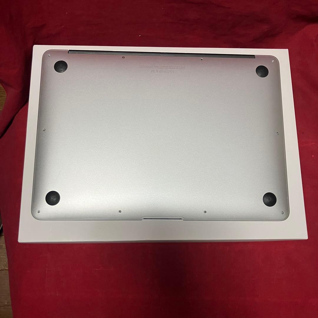 2017 MacBookAir i5 251GB 箱無し