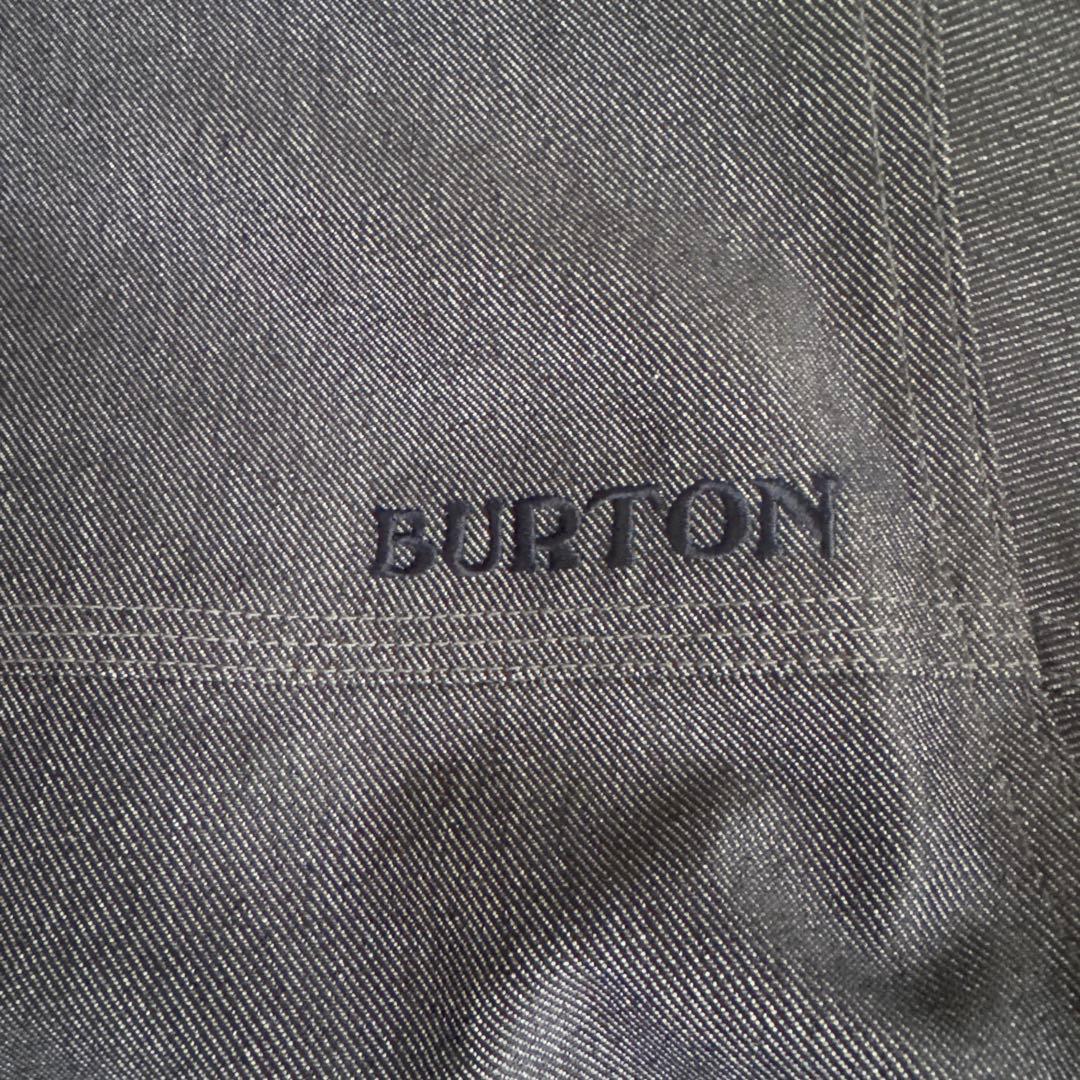BURTON スノーボードウェア（上）Mサイズ