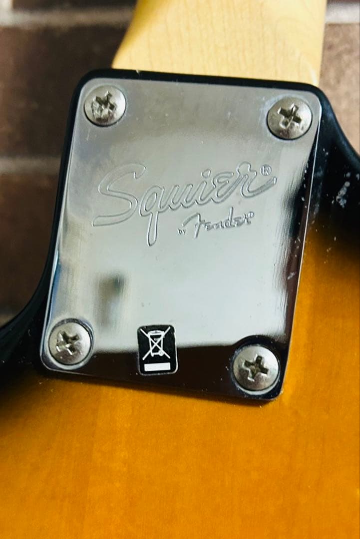 唯一無二‼︎スクワイヤー　ストラトキャスター　エレキギター