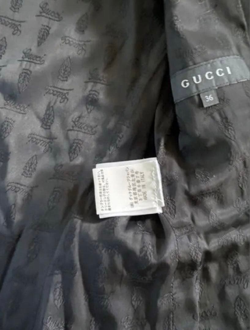 GUCCI レディーススーツ　セット　ブラック